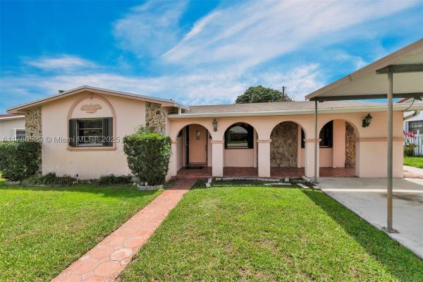 Country Gardens, 1350 NW 96th St, Pinewood, Florida 33147, image 1