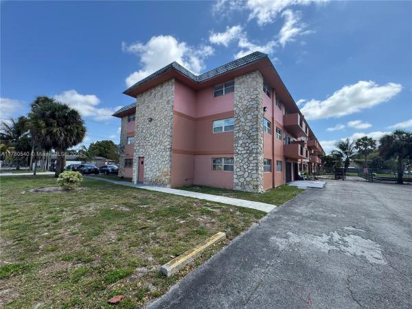 El Palmar, 17101 NW 57th Ave #118, Miami Gardens, Florida 33055, image 1