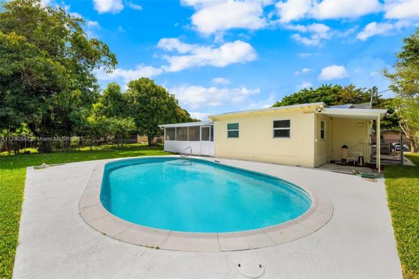 Broadview Park, 2244 SW 47th Ave, Fort Lauderdale, Florida 33317, image 1