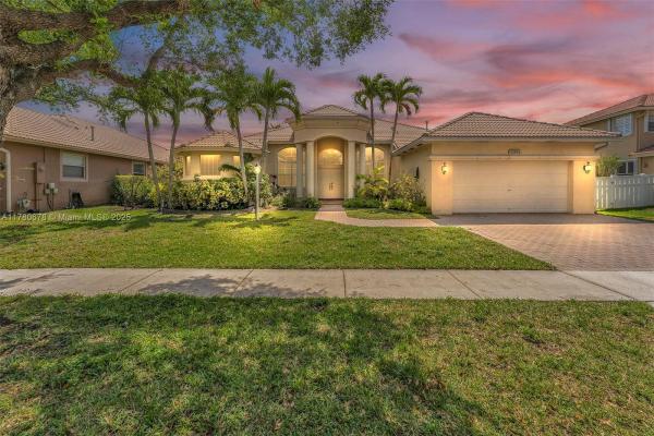 Island Shores, 1344 NW 139th Ter, Pembroke Pines, Florida 33028, image 1