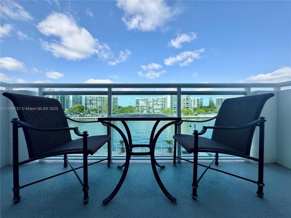 The Residences On Hollywood Beach, 3000 S Ocean Dr #304, Hollywood, Florida 33019, image 3
