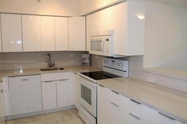 Flamingo South Beach, 1500 Bay Rd #668S, Miami Beach, Florida 33139, image 1