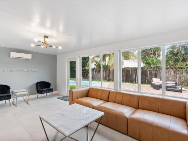 Silver Lake, 5731 SW 54th Ter, Davie, Florida 33314, image 1