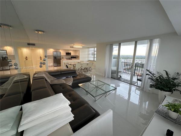 Commodore Plaza Tower, 2750 NE 183rd St #2208, Aventura, Florida 33160, image 1