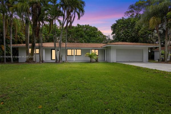 25581 SW 108th Ave, Unincorporated Dade County, Florida 33032, image 1