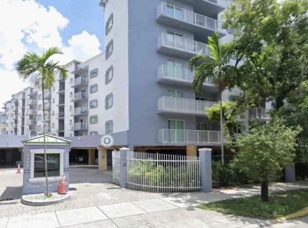River Run South, 2415 NW 16th St Rd #312-1, Miami, Florida 33125, image 3