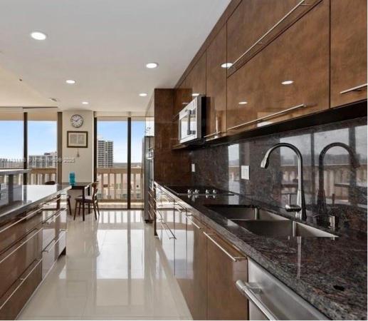 Turnberry Towers, 19355 Turnberry Way #27E, Aventura, Florida 33180, image 1