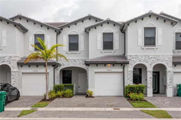 13405 SW 287th St, Unincorporated Dade County, Florida 33033, image 1