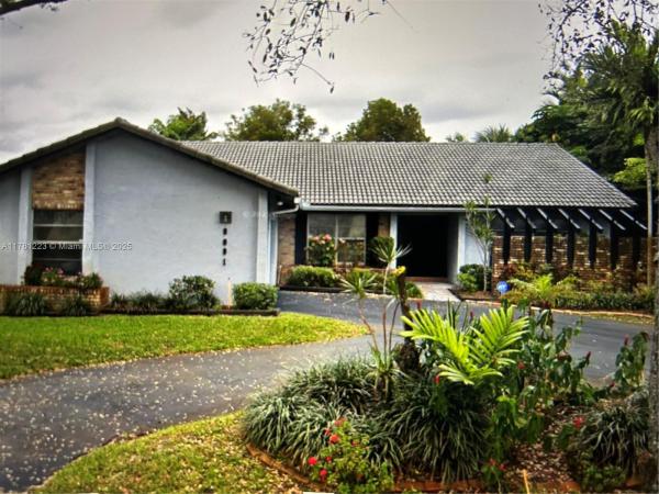 Jacaranda Lakes, 9091 NW 12th St, Plantation, Florida 33322, image 1