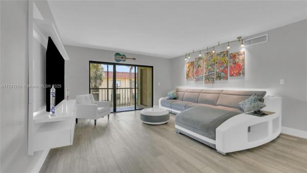 Racquet Club At Bonaventure, 327 Lakeview Dr #203, Weston, Florida 33326, image 1