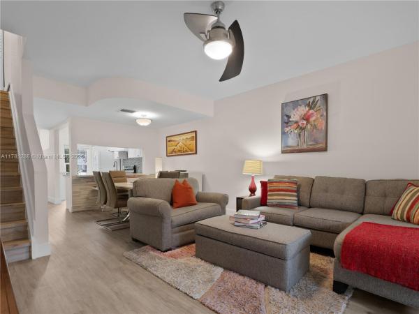 Fiesta, 3313 Cabaret Ln, Margate, Florida 33063, image 1
