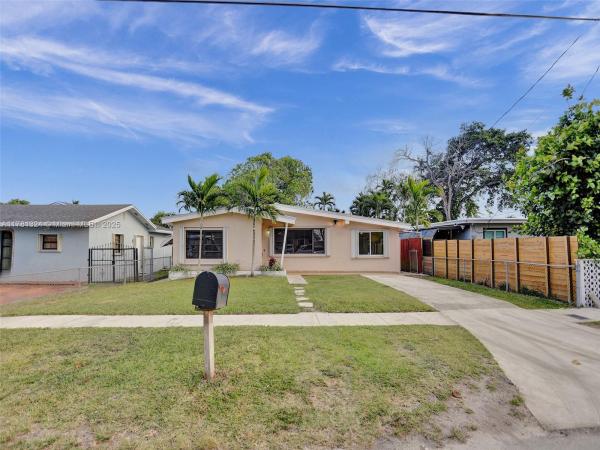 410 NE 171st Ter, Miami, Florida 33162, image 1
