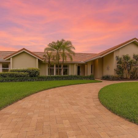 Clinton Grove Estates, 15624 SW 82nd Ct, Palmetto Bay, Florida 33157, image 1