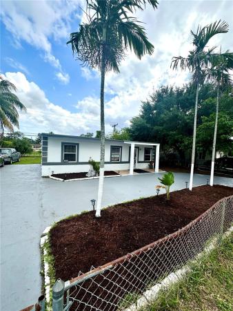 Bunche Park, 2030 NW 167th St, Miami Gardens, Florida 33054, image 1