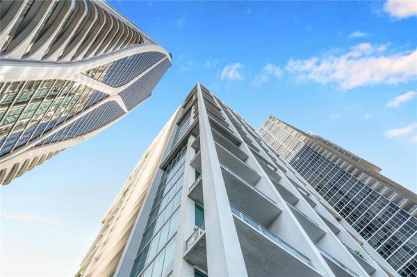 Ten Museum Park Residential, 1040 Biscayne Blvd #1706, Miami, Florida 33132, image 1