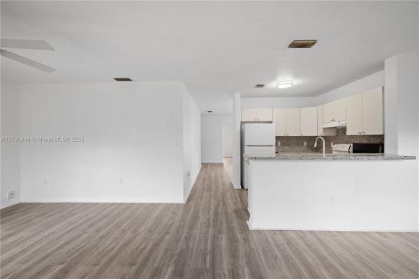 Cloverleaf Gardens Duplexes, 244 NW 179th St, Miami Gardens, Florida 33169, image 1