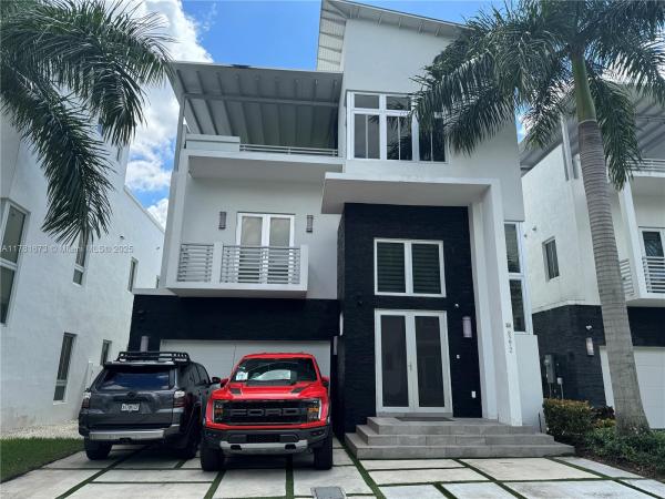 Oasis Park Square At Doral, 8272 NW 33rd Ter, Doral, Florida 33122, image 1