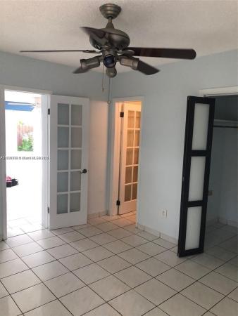 Fulford Highlands, 524 NE 160th Ter, Golden Glades, Florida 33162, image 3