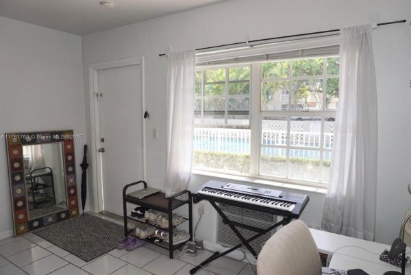 Santona, 6565 Santona St #B5, Coral Gables, Florida 33146, image 1
