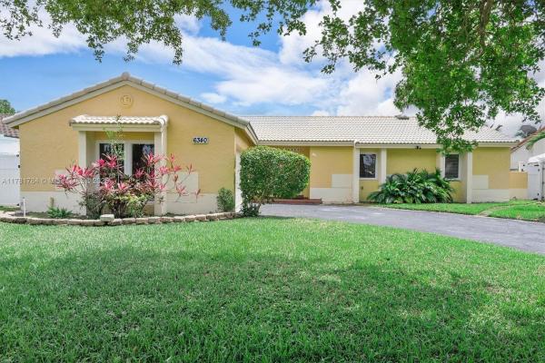 6340 NW 198th Ter, Hialeah, Florida 33015, image 1
