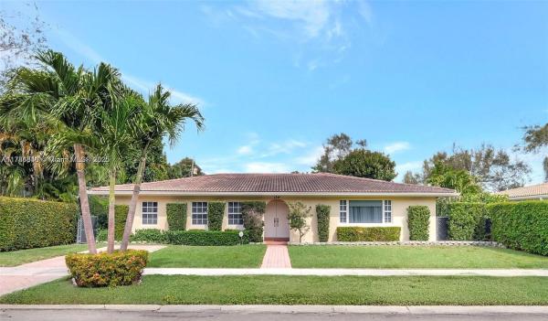Gold Crest, 139 NW 102nd St, Miami Shores, Florida 33150, image 1