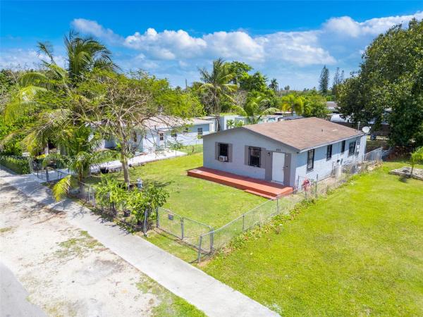 425 NW 8th Ave, Homestead, Florida 33030, image 1