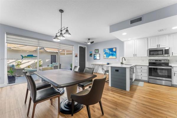 Cambridge At Abacoa, 129 Farmingdale Dr, Jupiter, Florida 33458, image 1