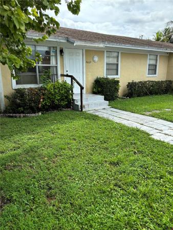 Marguerita Villas, 4669 Martha Louise Dr, West Palm Beach, Florida 33417, image 1