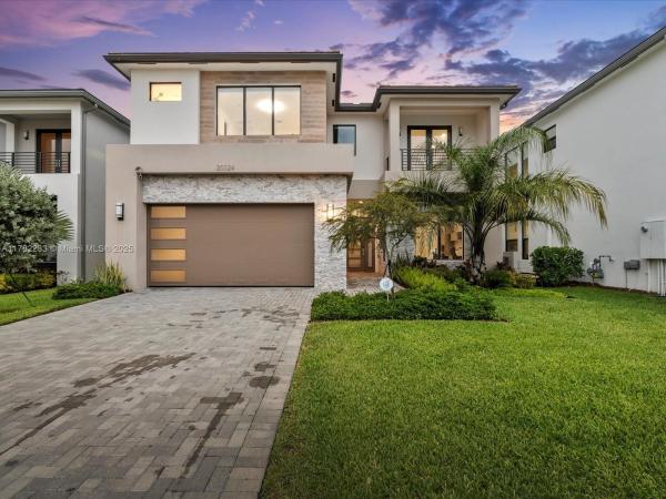 Lotus Palm, 20324 Castle Stuart Ave, Boca Raton, Florida 33434, image 1