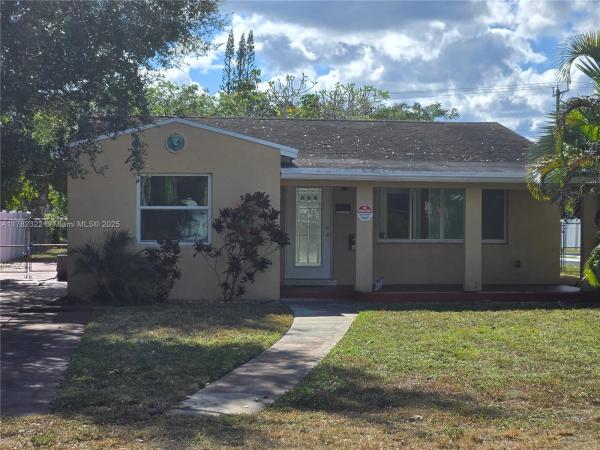 Hollywood Little Ranches, 2722 Pierce St, Hollywood, Florida 33020, image 3