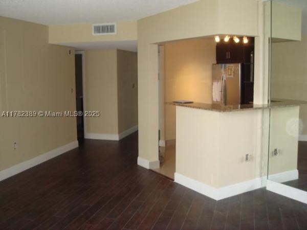 Commodore Plaza Tower, 2750 NE 183rd St #2607, Aventura, Florida 33160, image 2