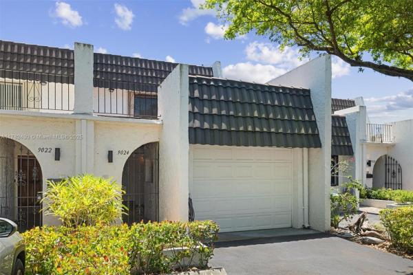 Hilltop, 9024 SW 62nd Ter #6-C, Sunset, Florida 33173, image 3