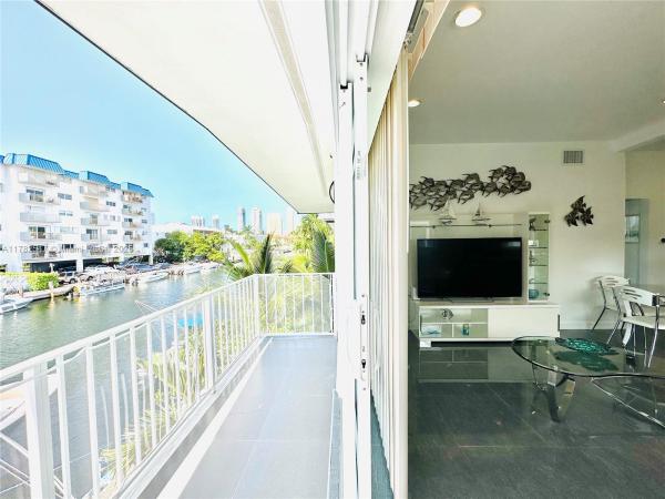 Eastern Shores, 3751 NE 170th St #4, North Miami Beach, Florida 33160, image 1
