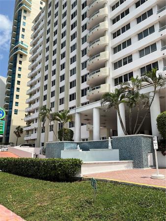 The Carriage Club, 5005 Collins Ave #109, Miami Beach, Florida 33140, image 2