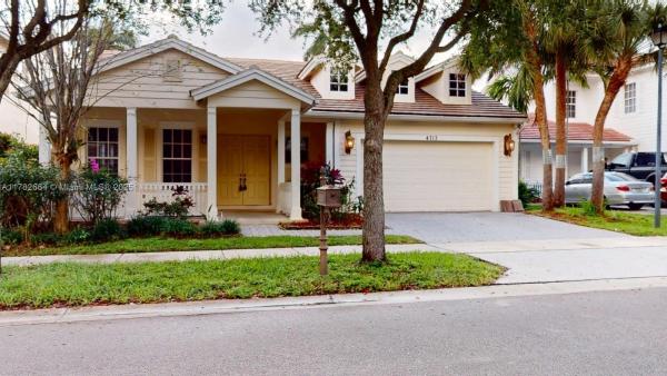 Lakeside Village Of Davie, 4713 Village Way, Davie, Florida 33314, image 1