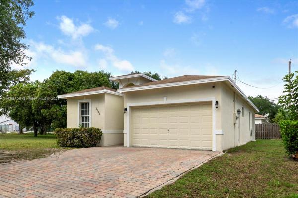 Collier City, 2241 NW 4th Ct, Pompano Beach, Florida 33069, image 1