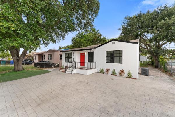 Palm Park, 1325 NW 51st St, Miami, Florida 33142, image 1
