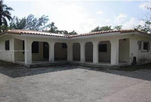 1860 NW 107th St, Miami, Florida 33167, image 1