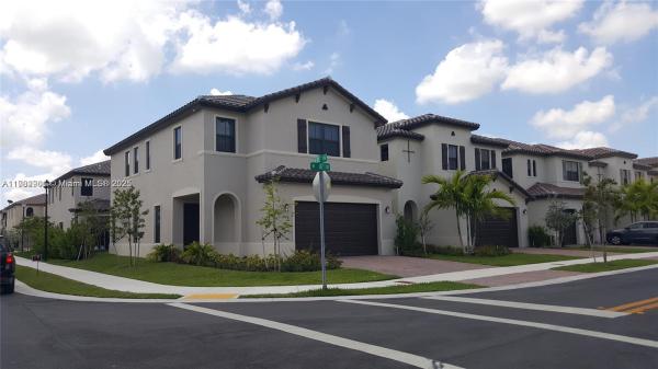 Bonterra, 3202 W 97th St, Hialeah, Florida 33018, image 1