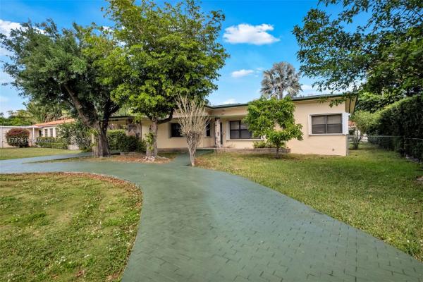 10643 NE 11th Ave, Miami, Florida 33138, image 1