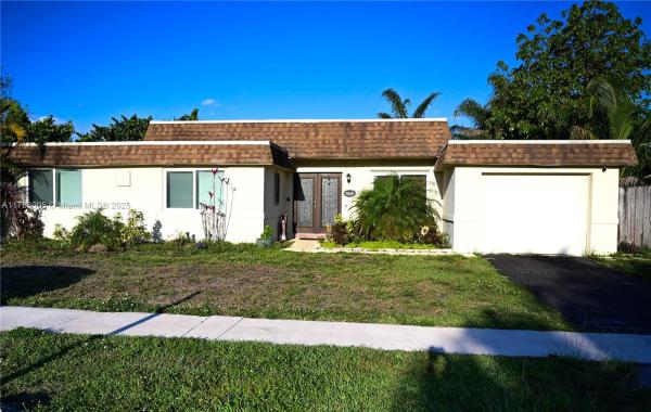 Sunflower, 8100 NW 75th Ave, Tamarac, Florida 33321, image 1