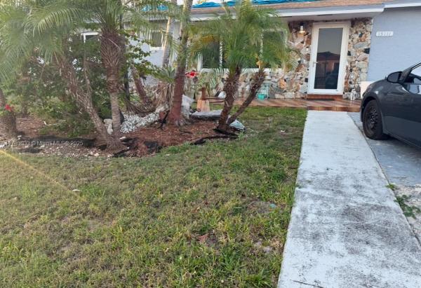 15111 SW 299th St, Unincorporated Dade County, Florida 33033, image 1