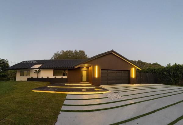 Ivanhoe Estates, 5020 W Hawkhurst Ave, Southwest Ranches, Florida 33331, image 1