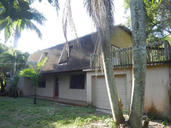18950 SW 240th St, Unincorporated Dade County, Florida 33031, image 1