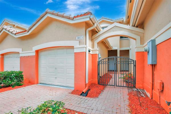 Courtyard At The Grove, 3873 Tree Top Dr, Weston, Florida 33332, image 2