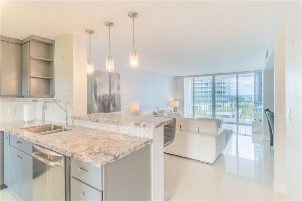 White Egret, 2200 NE 33rd Ave #7J, Fort Lauderdale, Florida 33305, image 1