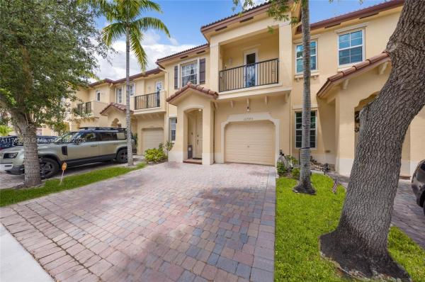 12995 SW 133rd Ter, Miami, Florida 33186, image 1