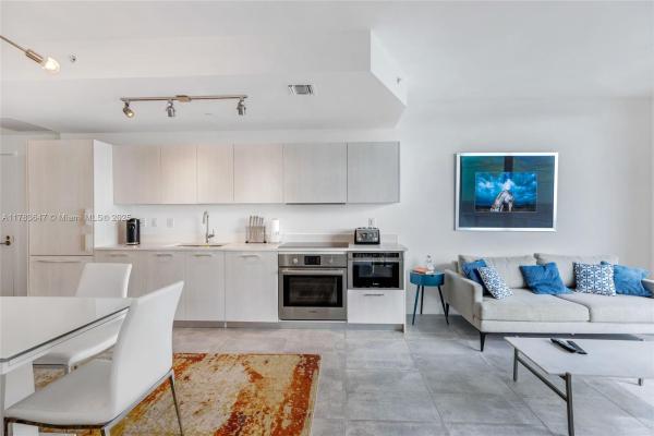 Paraiso Bayviews, 501 NE 31st St #4007, Miami, Florida 33137, image 2