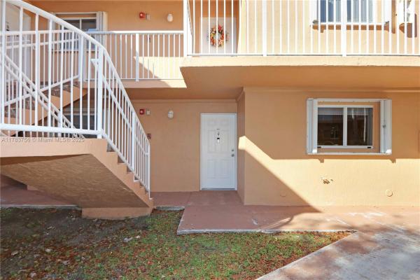 The Seasons Villas & Townhomes, 14911 SW 80th St #103, Kendall, Florida 33193, image 3