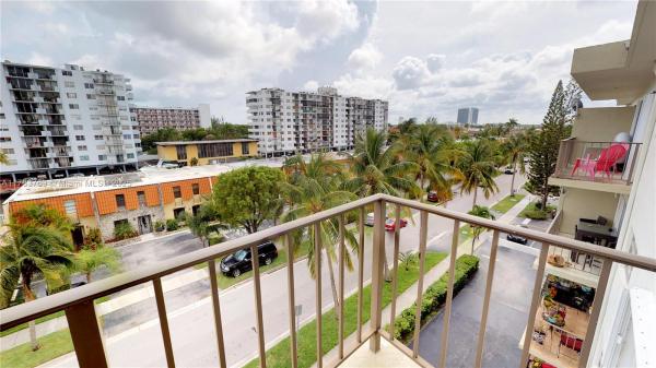 Caribbean House, 3665 NE 167 St #501, North Miami Beach, Florida 33160, image 1